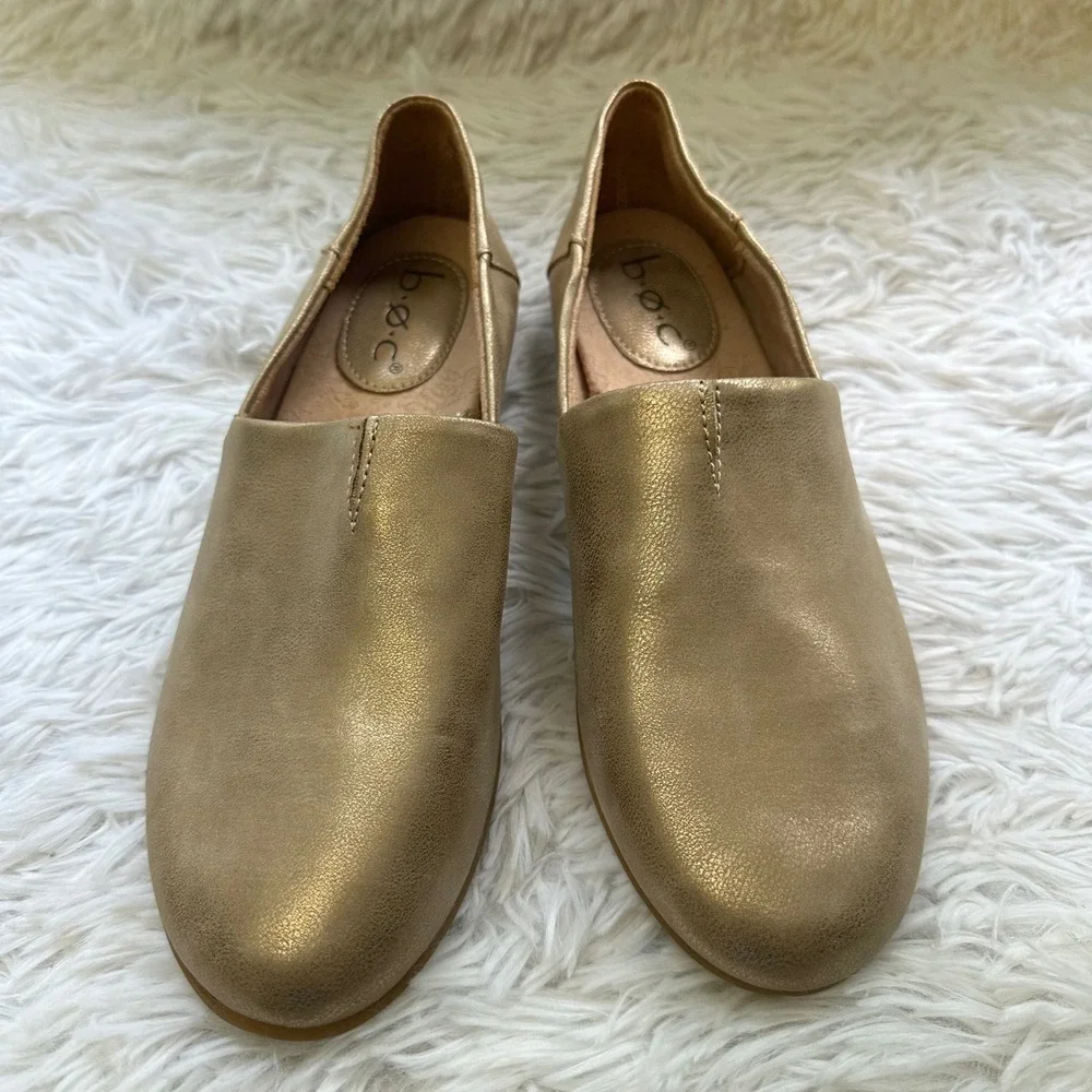 B.O.C Gold Metallic Closed Toe Comfy Cushioned Flat Loafers Faux Leather sz 8M